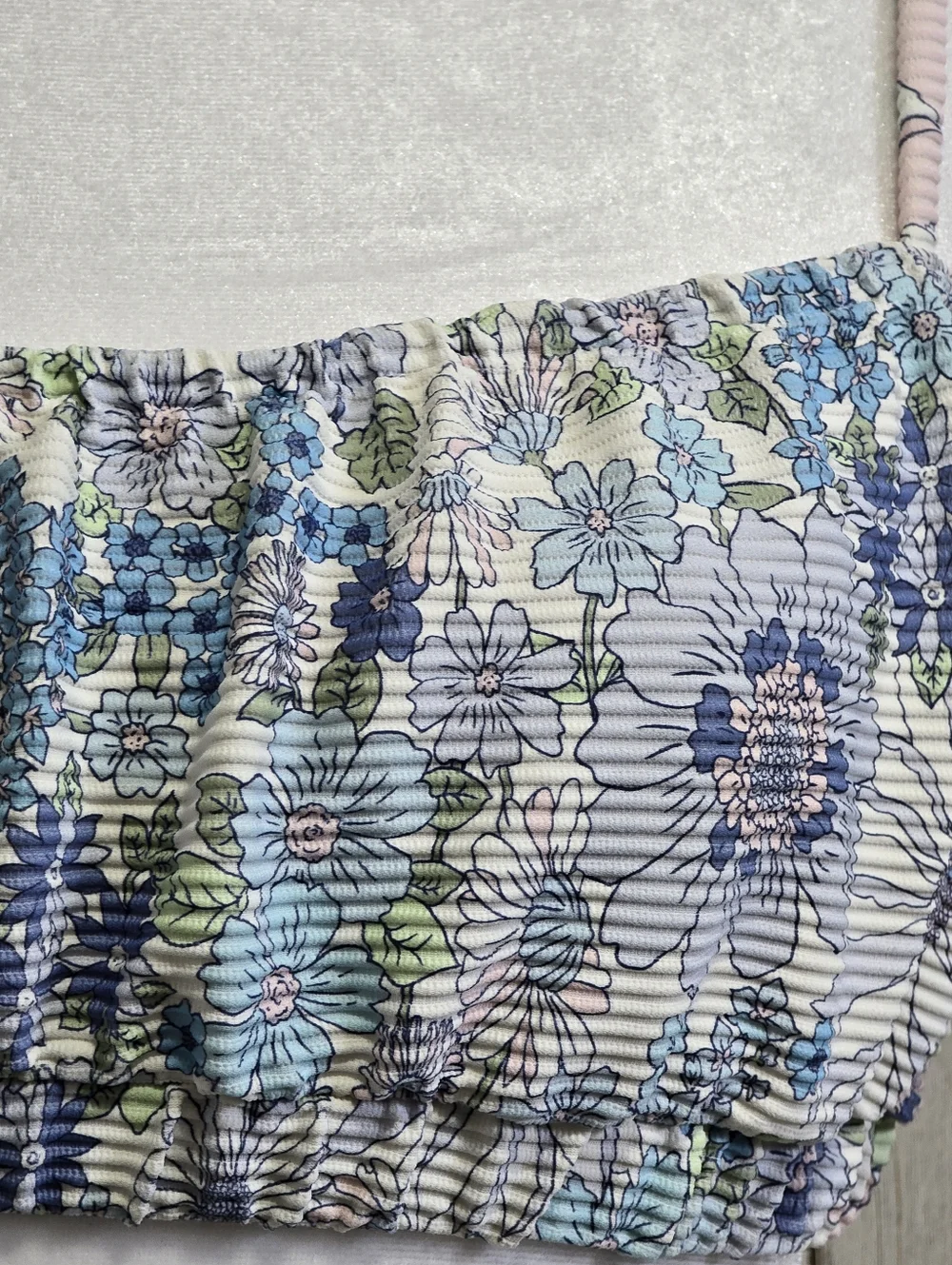 Billabong Field Day Smocked Blue Pink Floral Bralette Bikini Top Size Large